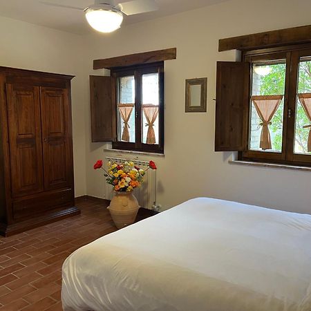 Agriturismo Il Mulino Delle Canutole Magione Kültér fotó